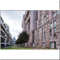 Bofill_Abraxas_05364225.jpg